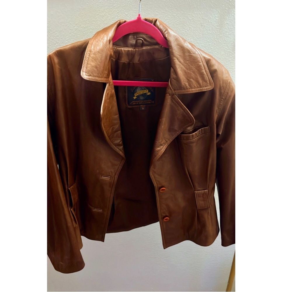 🌹 Valentine’s Special: Vintage Adventure Bound Jacket 🌹